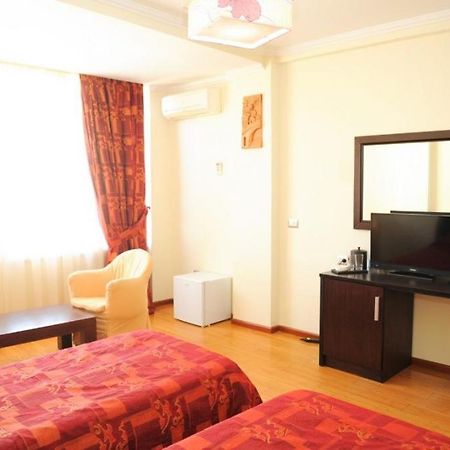 Hotel Leonardo Škalngur Esterno foto